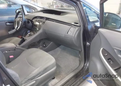 2011 Toyota Prius Two z USA, uszkodzony, nr VIN JTDKN3DU2B1385390